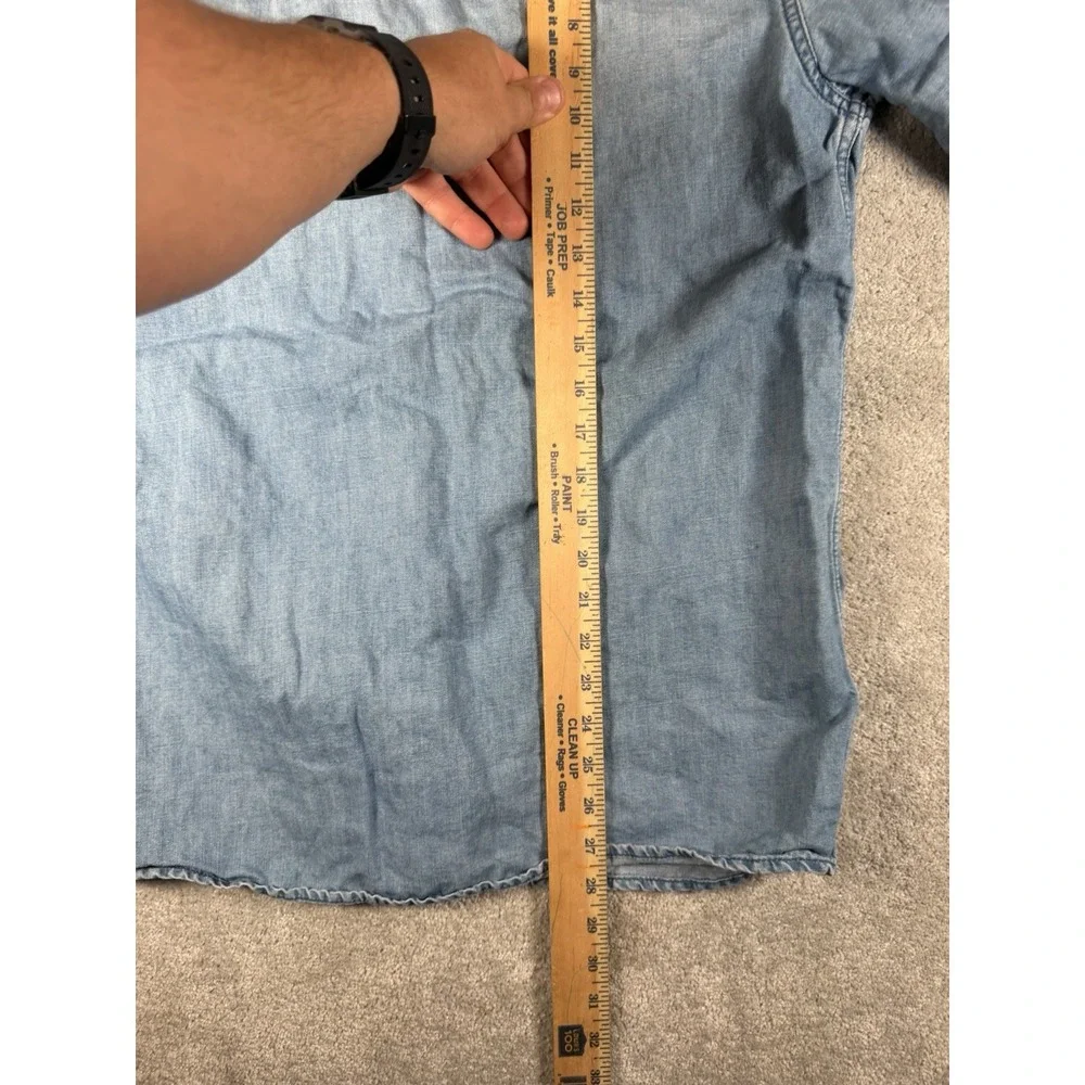 Levis Mens Relaxed Fit Western Denim Shirt Medium Wash Pearl Snap Blue Medium
